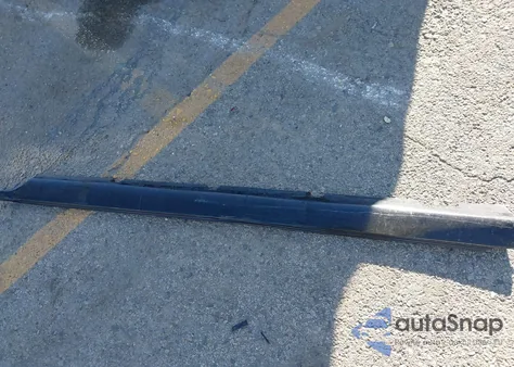 2025 BMW X3 30 xDrive z USA, uszkodzony, nr VIN 5UX53GP01S9019522